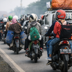 ahaya mudik naik motor saat Lebaran.