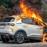 Mobil terbakar di tol Viral di sosial media