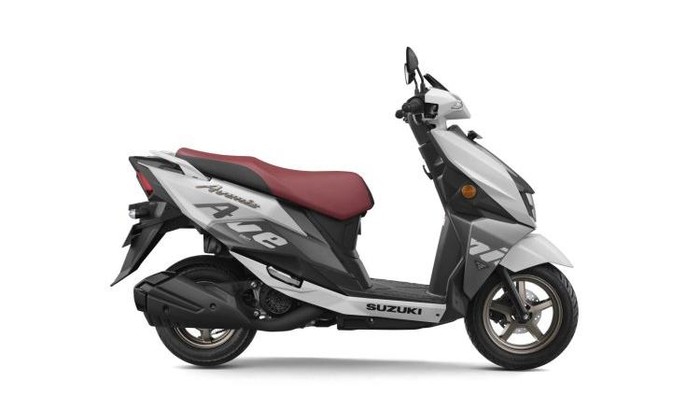 Pilihan warna baru Suzuki Avenis 125. Foto: Dok. Suzuki