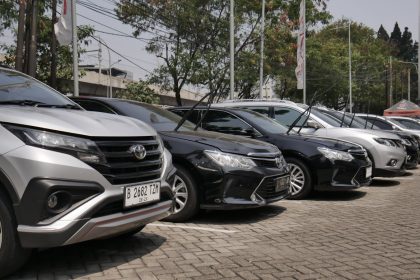 mobil bekas